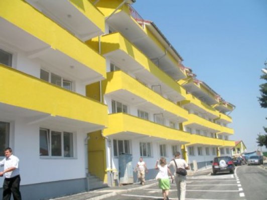 Peste 420 de locuinţe ANL vor fi vândute chiriaşilor